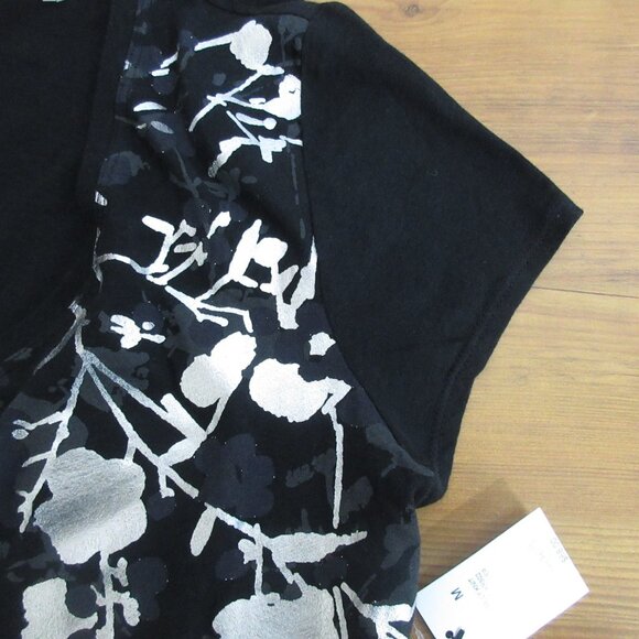 TAHARI Womens Tee-Shirt Top Size Medium Black Silver Metallic Cap Sleeve NEW $68 - Picture 7 of 7